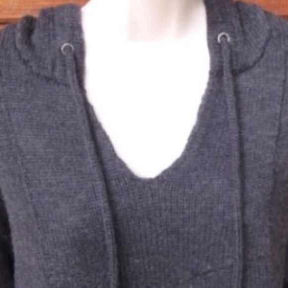 NWT Gray Oversized Wool Hoodie - Picture 5 of 7